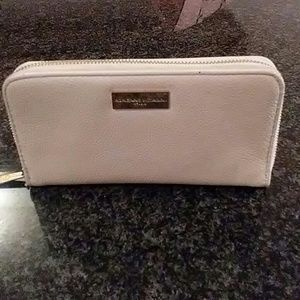 ADRIENNE VITTADINI ZIP AROUND WALLET